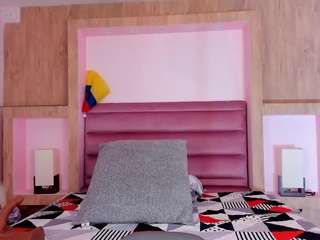 veronica-garcia's live room