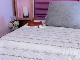 veronica-garcia's live room