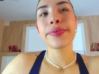 Veronica-Garcia's Live Sex Cam Show