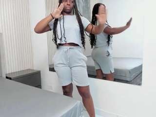 ebony-squirt