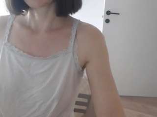 naughtymommy43 webcam