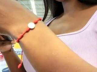 yettzaretth Webcam Model Profile
