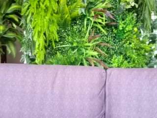 yettzaretth Live Webcam on CamSoda