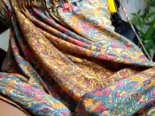 yettzaretth's CamSoda show and profile