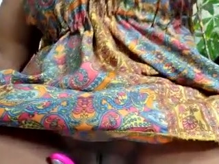 Live webcam model yettzaretth on Soda Cams