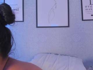 Live webcam model natashaharpper on Soda Cams