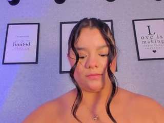 Live cam show with natashaharpper