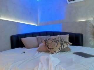 Live webcam model carozapata on Soda Cams