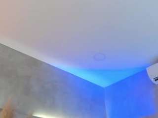 Live webcam model carozapata on Soda Cams