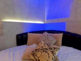 Live webcam model carozapata on Soda Cams