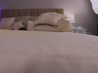 lolasplash's CamSoda show and profile