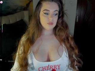 alexispixie's CamSoda show and profile