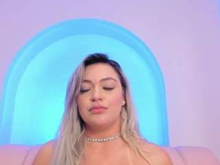 sarahowens's CamSoda show and profile