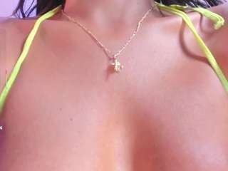 xcarlet milf