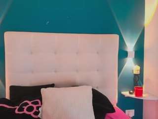 saramontoya live webcam show