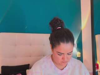saramontoya live webcam show