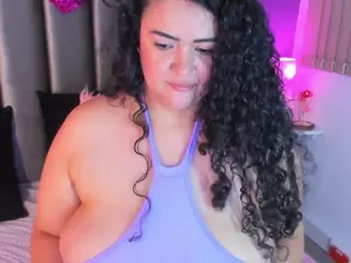 saramontoya's Live Sex Cam Show