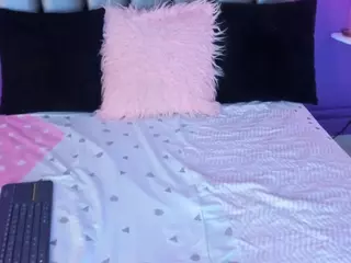 saramontoya's Live Sex Cam Show