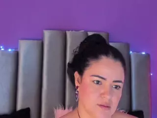 saramontoya's Live Sex Cam Show