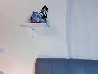 anny-luna webcam model
