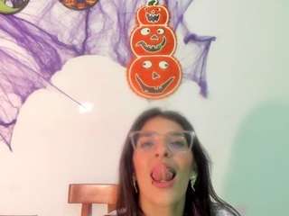 Anny Luna
