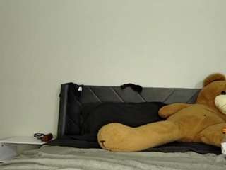 Live webcam model chaneldreamzz on Soda Cams