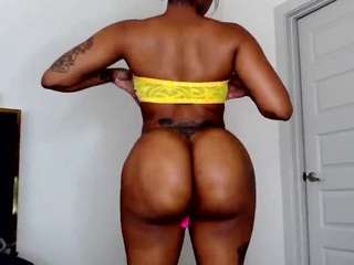 Live webcam model chaneldreamzz on Soda Cams