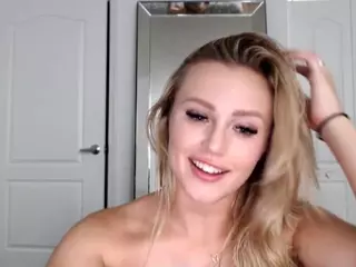 Patikayy's Live Sex Cam Show