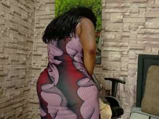 Live webcam model tiffanyfiire on Soda Cams