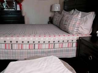 iluvsaffire-bleu webcam model