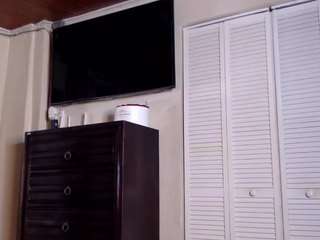 Live webcam model iluvsaffire-bleu on Soda Cams