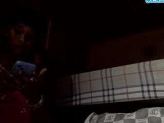 iluvsaffire-bleu Live Webcam on CamSoda