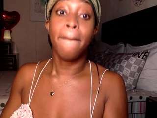iluvsaffire-bleu live cam profile