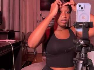 iluvsaffire-bleu webcam