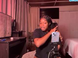 iluvsaffire-bleu webcam model