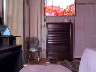 Dieses Model ist jetzt live. iluvsaffire-bleu