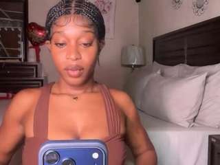 iluvsaffire-bleu Live Webcam on CamSoda