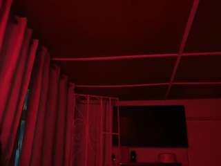 Iluvsaffire Bleu live cam