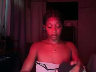 iluvsaffire-bleu's live room