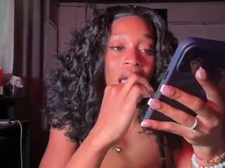 iluvsaffire-bleu Sex Cam Show