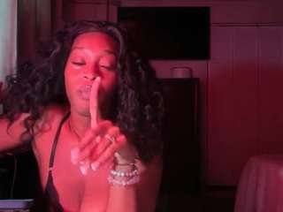 iluvsaffire-bleu Sex Cam Show
