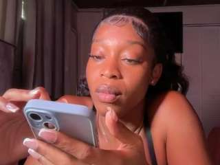 iluvsaffire-bleu Sex Cam Show
