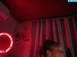 iluvsaffire-bleu Live Webcam on CamSoda