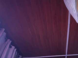 Iluvsaffire Bleu live cam