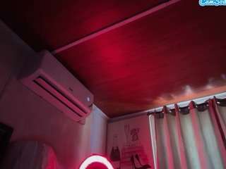 iluvsaffire-bleu live webcam show