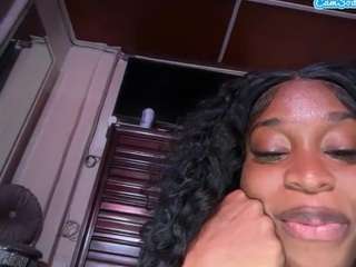 Iluvsaffire Bleu live webcam show