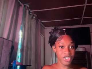 Iluvsaffire Bleu live webcam show