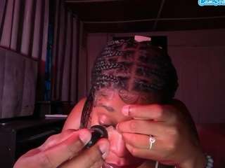 Iluvsaffire Bleu live webcam show