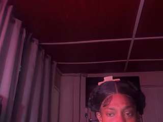 Iluvsaffire Bleu live cam
