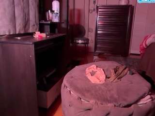 Iluvsaffire Bleu live cam preview